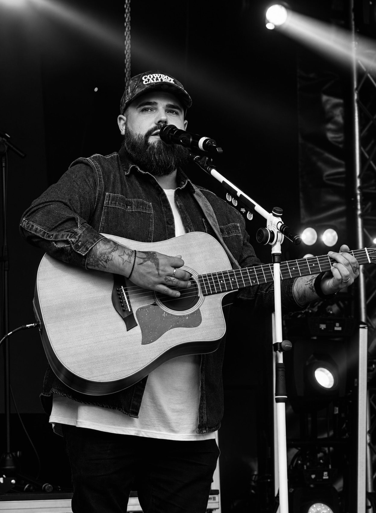 Kerryl performing live